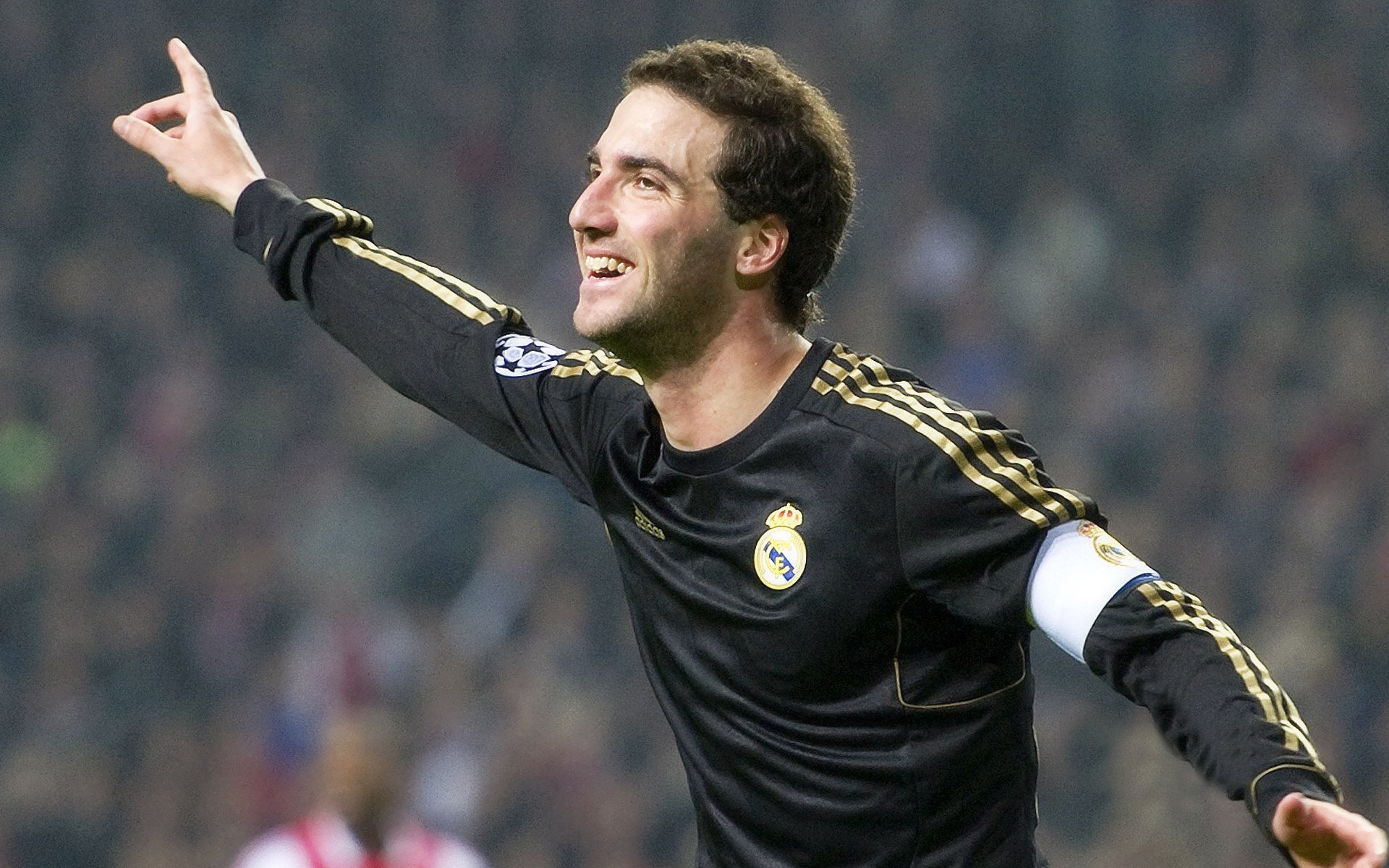 全北现代力克劲敌夺关键三分，全北现代主力名单